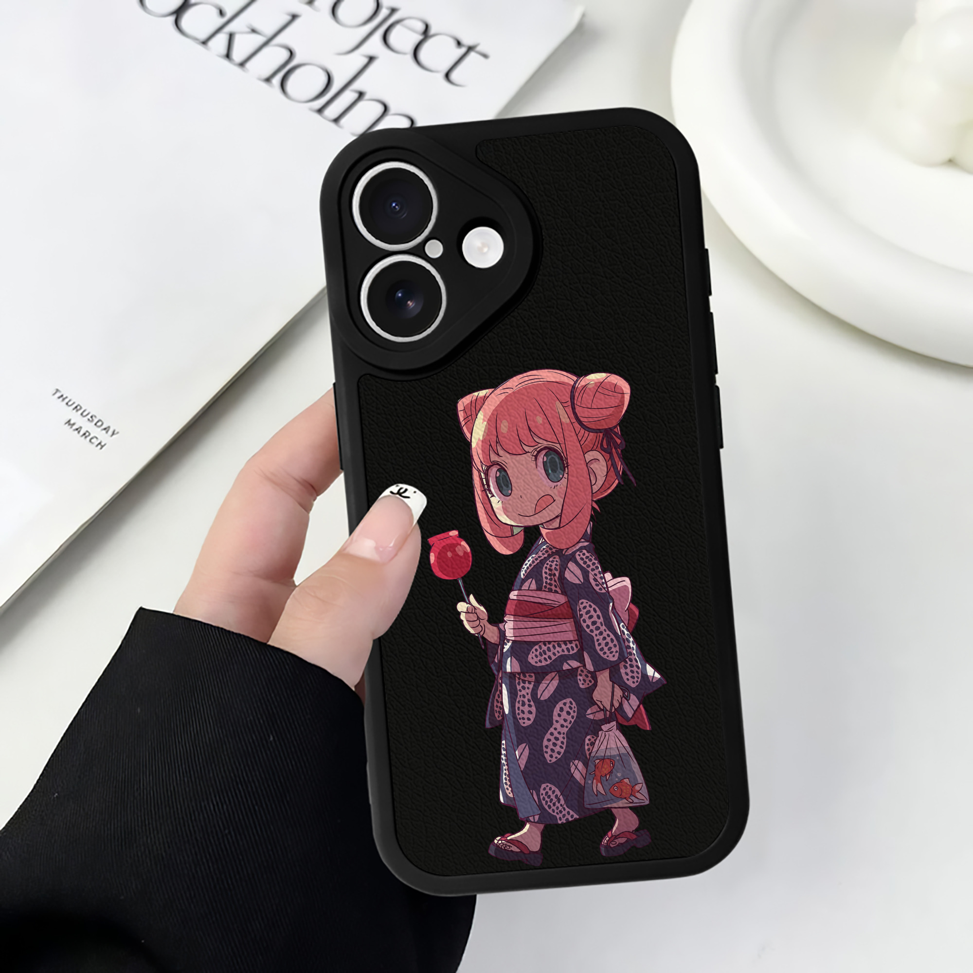 （画像用） SPY×FAMILY间谍家家酒 【iPhone 16シリーズ対応】シリコンスマホケース（レザー調） 材質：シリコン